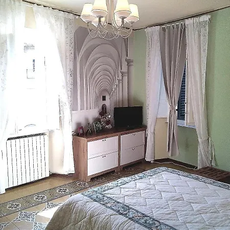Tita's House Appartement *